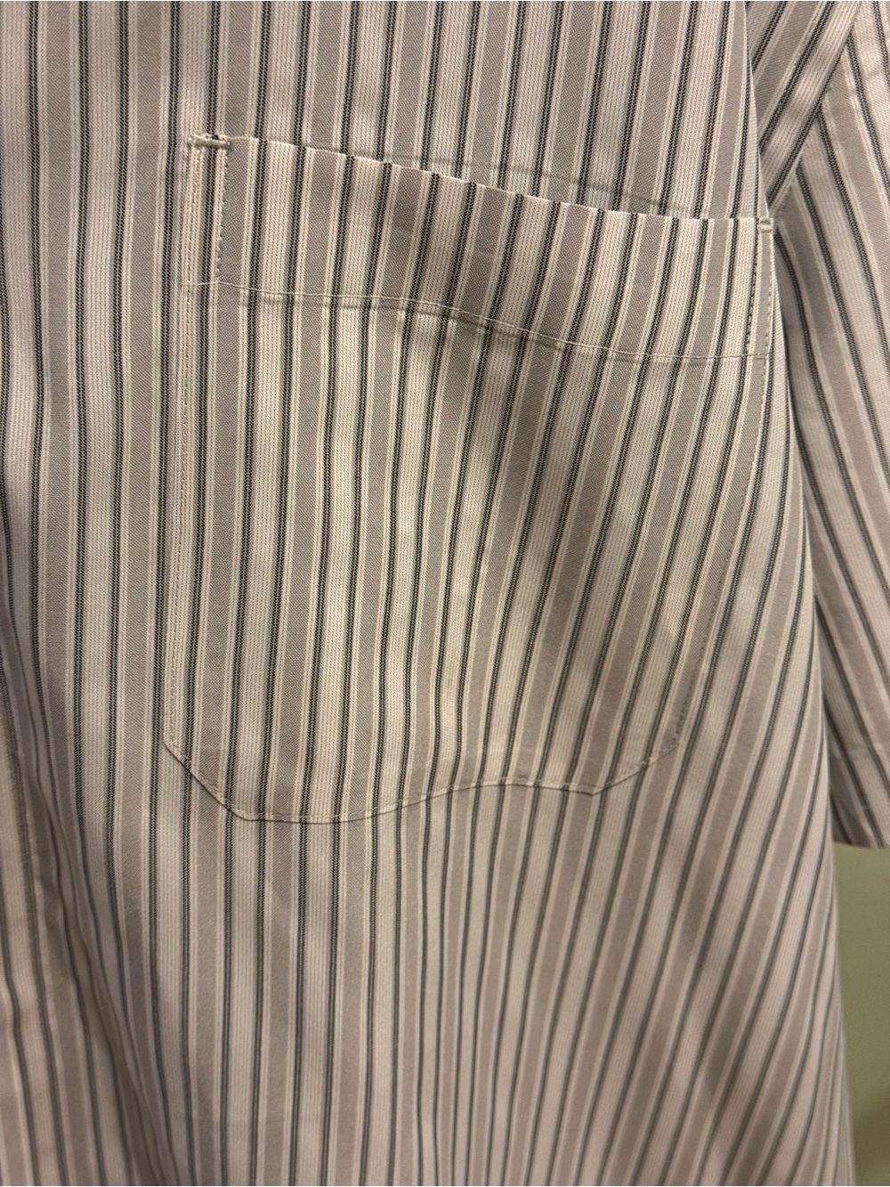 Urban Pipeline Mens Large Striped Short Sleeve Button Down Shirt Tan Black - Picture 3 of 6